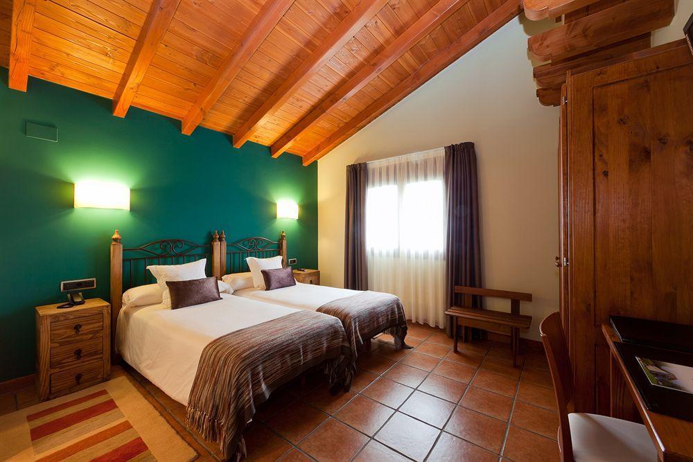 Hotel Txaraka แบร์เมโอ ภายนอก รูปภาพ